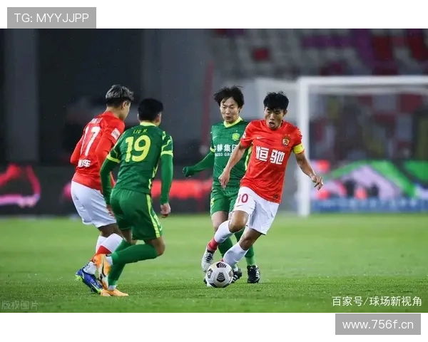 战术混乱，争冠决心遭遇质疑，上海申花是否只是昙花一现？